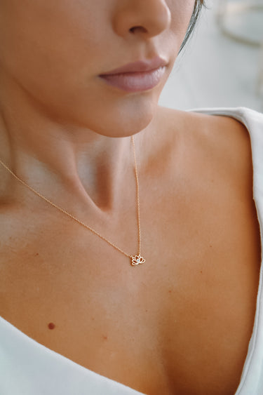 Collar Flor De Loto Gold - Atesorame