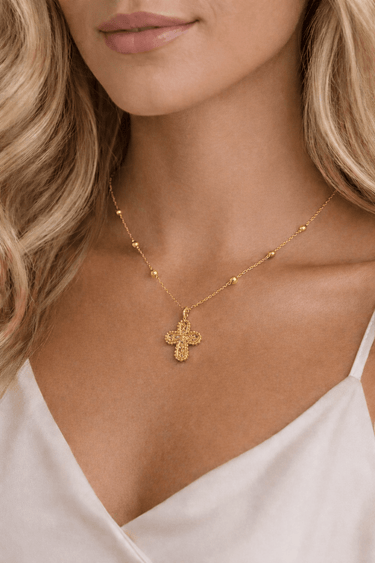 Collar Medalla Cruz Gold - Atesorame
