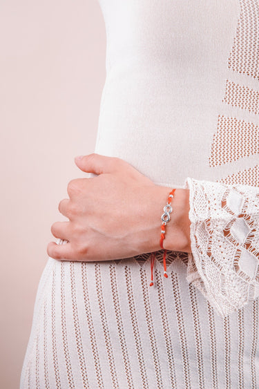 Pulsera Hilo Seda Infinite Roja - Atesorame