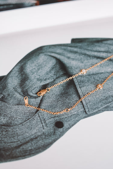 Collar Moissanita Elena Lariat Gold - Atesorame