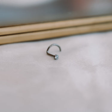 Piercing Nariz Titanio Shine Silver