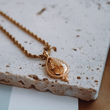 Collar Medalla Árbol de la Vida Gold