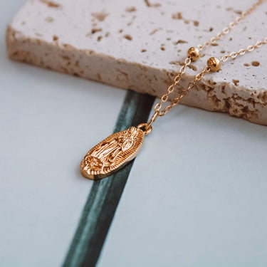 Collar Medalla Virgen Guadalupe Gold