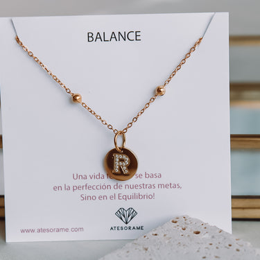 Collar Medalla Inicial Cadena Dots