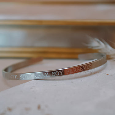 Esclava Manifiesta "Soy fuerte, soy capaz, soy perseverante" Plata - 4mm