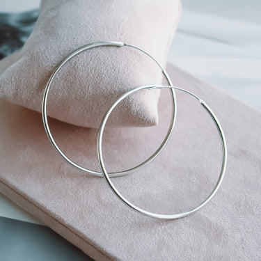 Argollas Carol 60mm Plata - Atesorame