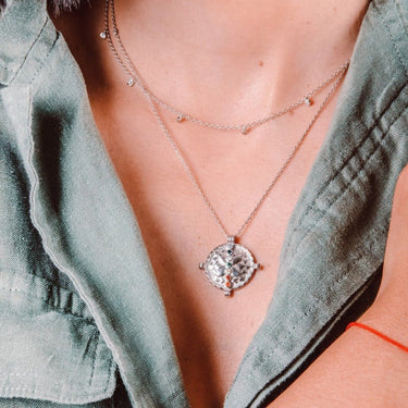 Collar Amuleto Chakras Silver - Atesorame