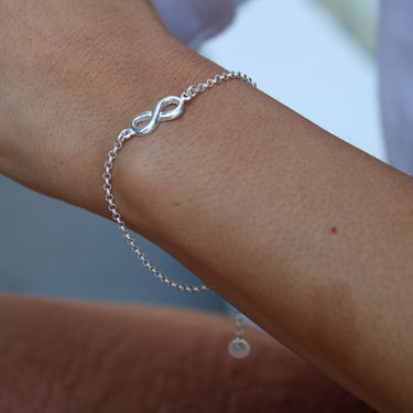 infinity bracelet